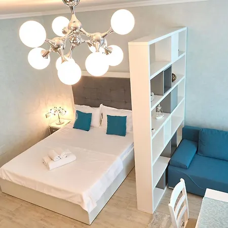 Moonlight - N Pools *